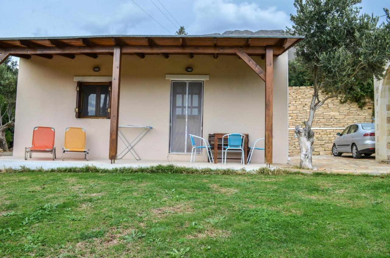Petra-Mare 8 Villa Akoumia Екстериор снимка