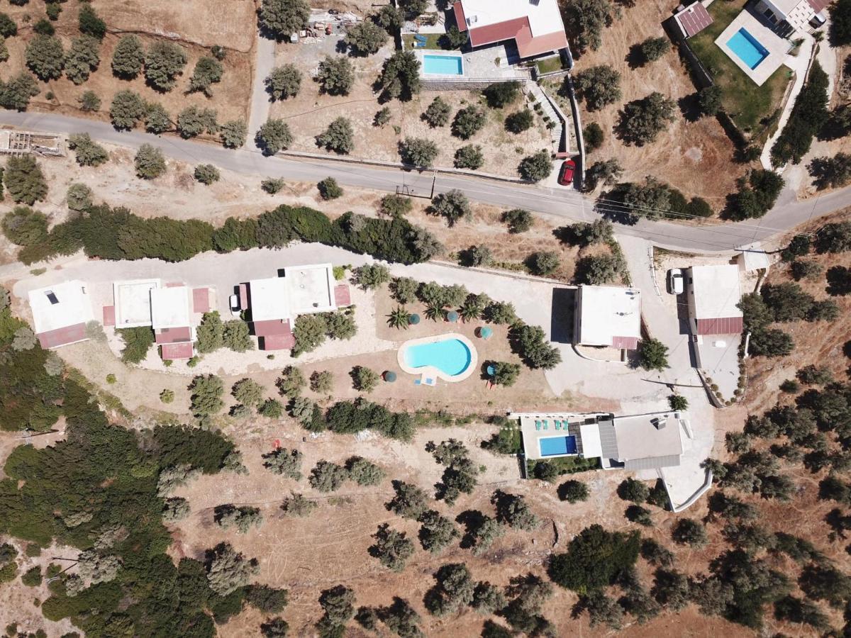 Petra-Mare 8 Villa Akoumia Екстериор снимка